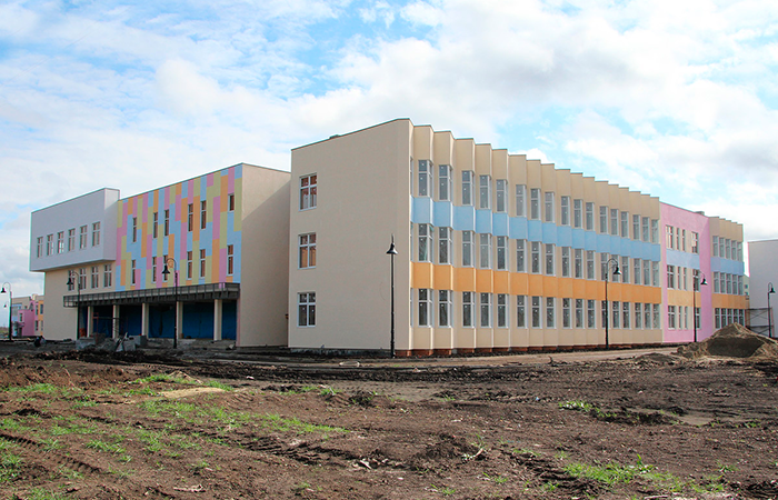 Чуть менее 200 школ планируется построить в РФ в 2017 году