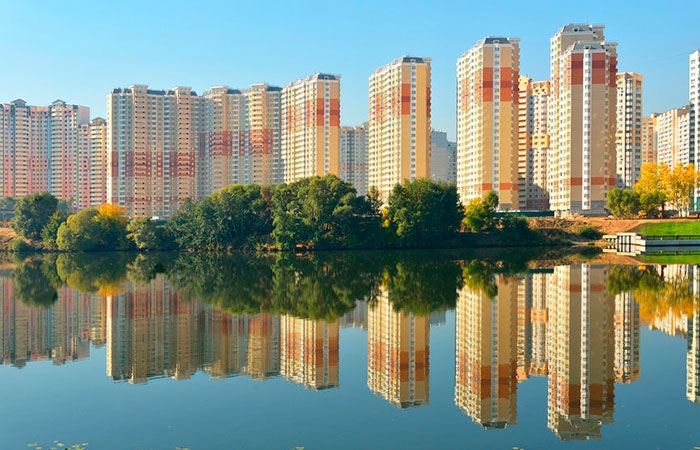 Эксперты сравнили стоимость жилья в Москве и регионах для обмена