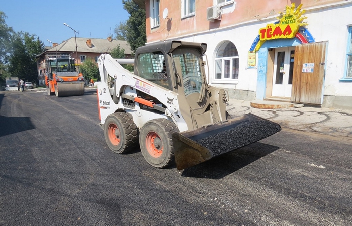 В поселке Барсуки Тульской области идет масштабный ремонт дорог