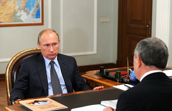 Путин пообещал помочь со строительством Дворца спорта в Калуге