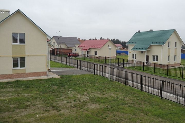 Энергетик из Обнинска потребовал с жителей коттеджного поселка 300 тысяч за подключение к электросетям