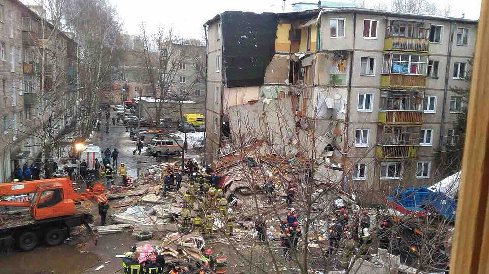 Взорвавшийся дом в Ярославле обнесут забором