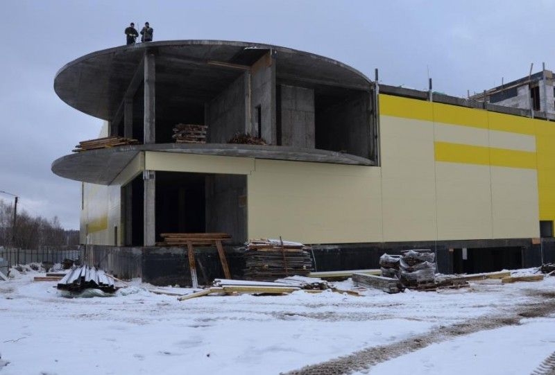 В Балабанове незаконно строили целый торговый центр