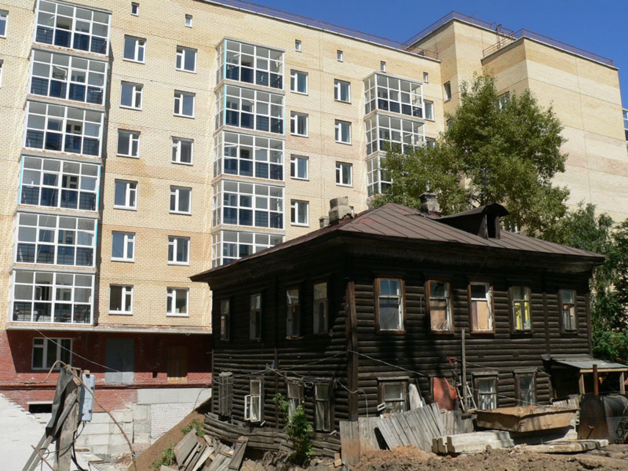 Калужские власти решили "поставить точку" в программе расселения ветхих домов